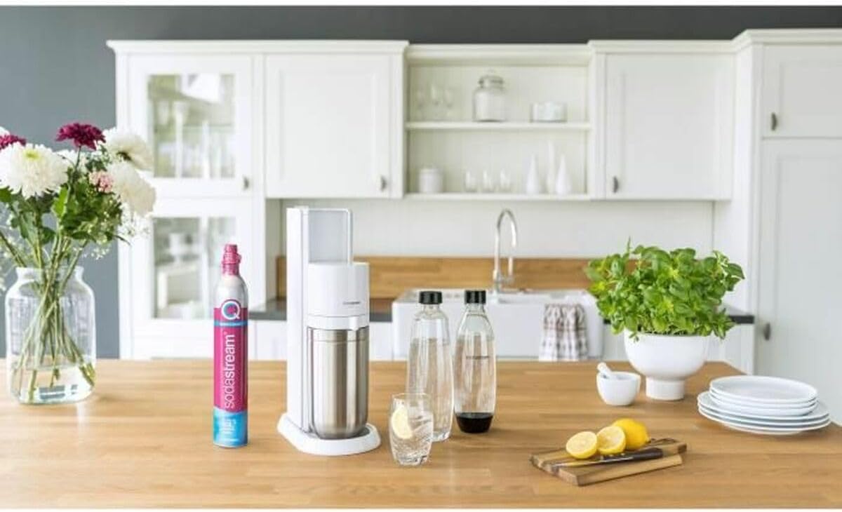 SodaStream Wassersprudler Duo White Megapack mit 4 Flaschen und 1 Zylinder, Weiß, 2270181