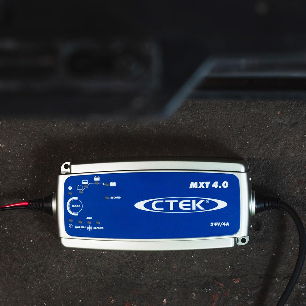 CTEK MXT 4.0 Batterieladegerät 24V, 8-Stufiges Ladegerät Für Kleinere 24V-Batterien In Nutzfahrzeugen, Rollstühlen, Pistenmaschinen Und Industriereinigern, Rekonditionierung Und AGM-Modus