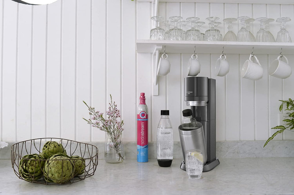 SodaStream Wassersprudler DUO Vorteilspack mit 1x Quick-Connect CO2-Zylinder, 2x 1L Glasflasche und 1x 1L spülmaschinenfeste Kunststoff-Flasche, Höhe: 44cm, Farbe: Titan