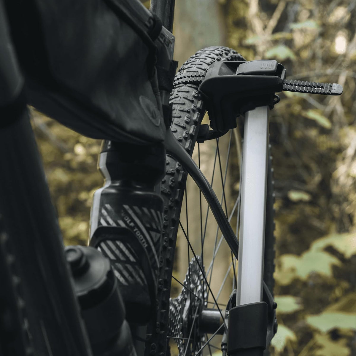 Thule Epos Fahrradträger für Anhängerkupplung 3 Fahrräder, Black