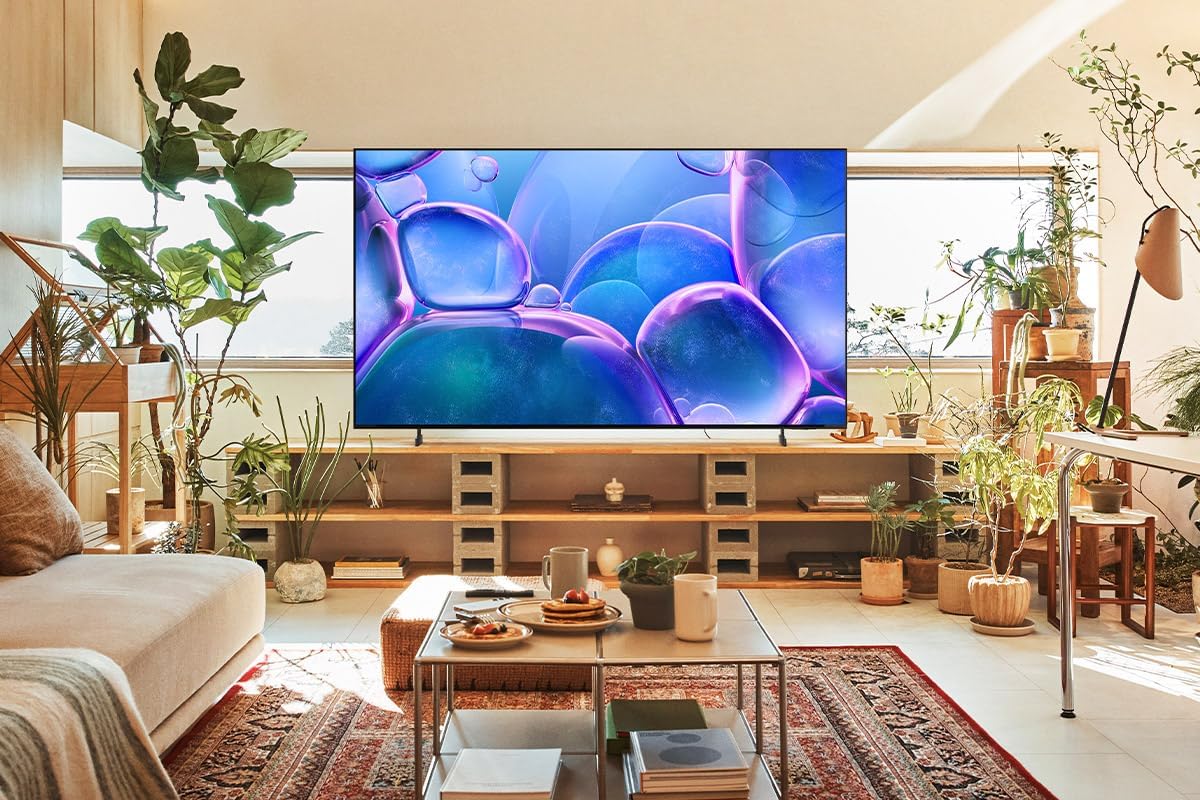 Samsung Crystal UHD 4K U7099F 43 Zoll (108 cm) LED, Optimiert für Fussball und Gaming, 4K Prozessor, AI Upscaling, SmartThings, Knox Security, 2025