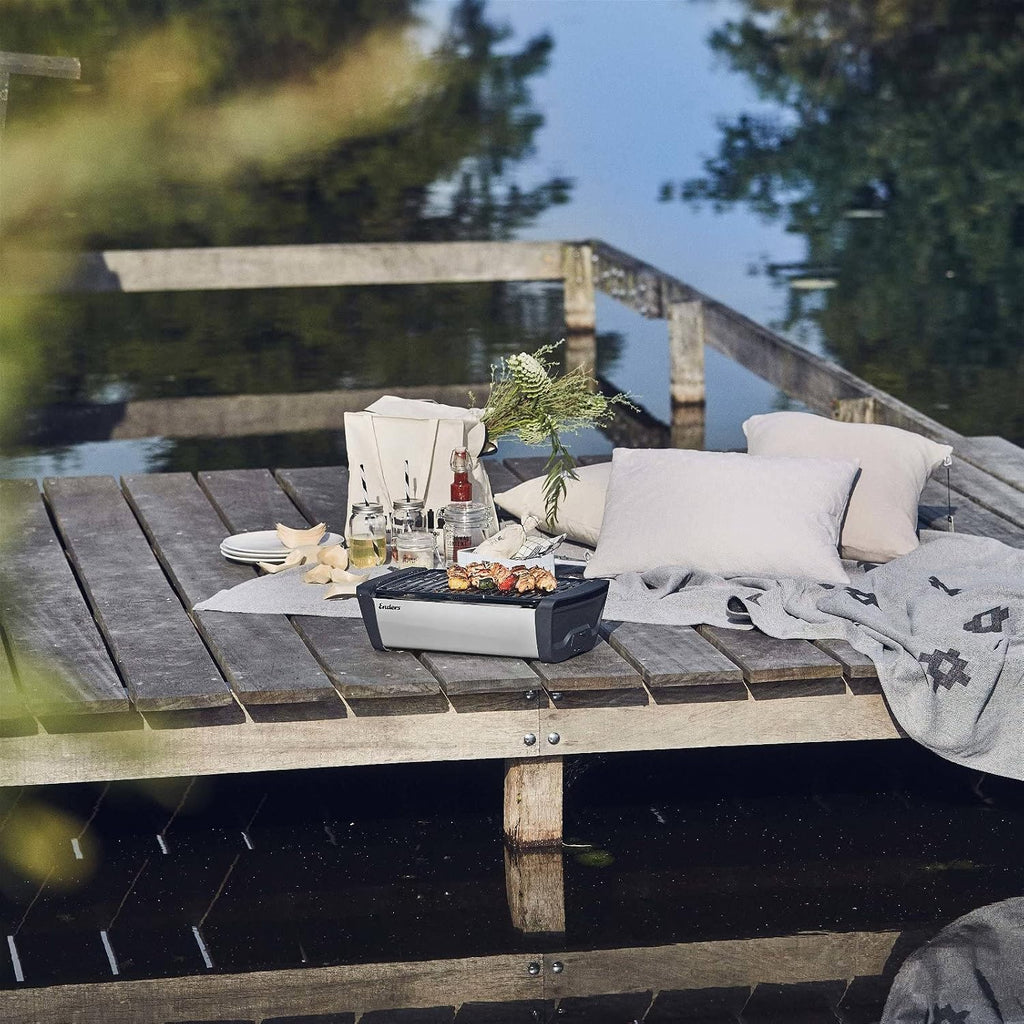 Enders® 1380 Aurora Mirror raucharmer Tischgrill, mit Guss-Rost, Holzkohlegrill, klein, Balkon, Picknick, Camping-Grill, rauchfreier Tischgrill, mit Belüftung, matt silver
