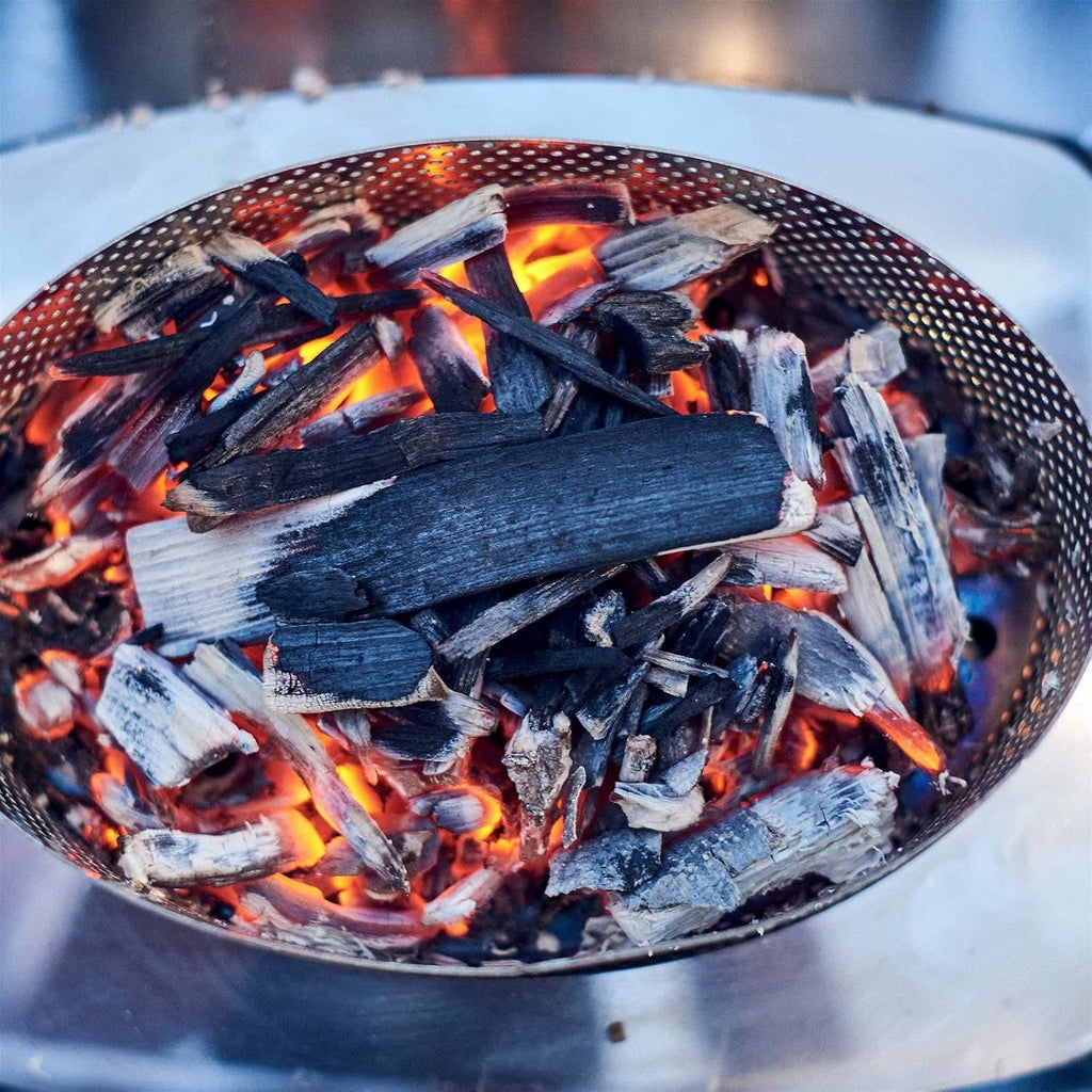 Enders® 1380 Aurora Mirror raucharmer Tischgrill, mit Guss-Rost, Holzkohlegrill, klein, Balkon, Picknick, Camping-Grill, rauchfreier Tischgrill, mit Belüftung, matt silver
