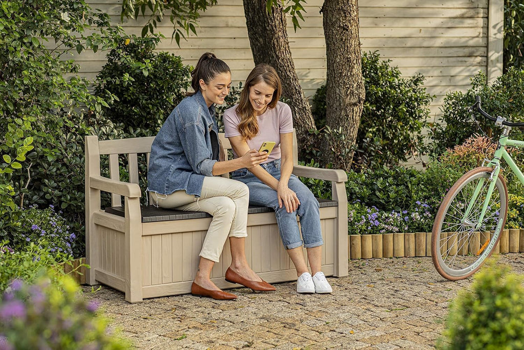 Keter Sitzbank Eden für Balkon und Garten, Gartenbank mit integrierter Kissenbox mit 265 l Stauraum, 140x60x84cm, wetterfest, pflegeleicht, beige, Outdoor, Holzoptik