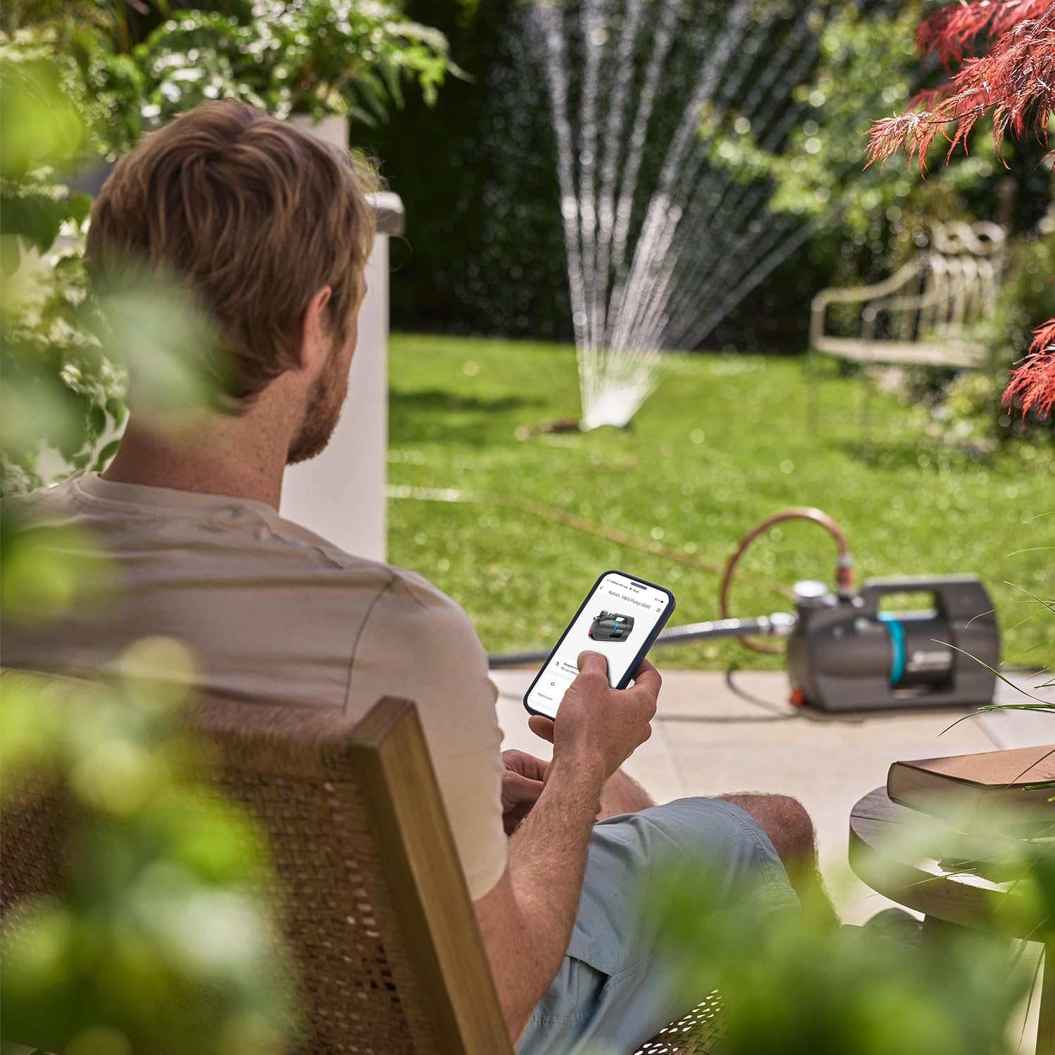 Gardena Haus- & Gartenautomat 5000 SilentComfort Pumpen: App-Steuerung*, 36% weniger Stromverbrauch**, Silent Technologie, Regen- und UV-geschütztes Gehäuse (09072-20)