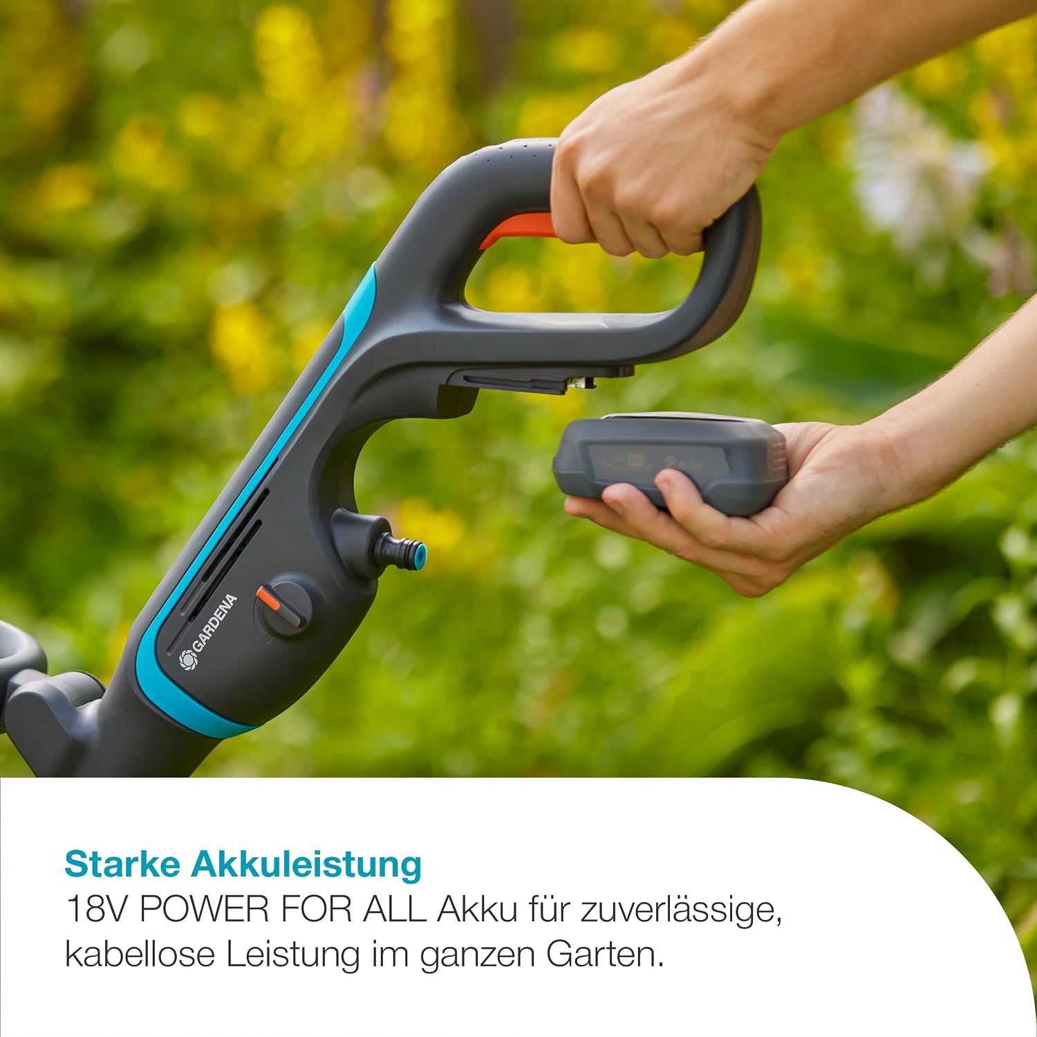 Gardena Akku-Multi-Reiniger AquaBrush Universal 04/18V P4A solo: Außenreinigung, Universelle Flächenreinigung, Bürstenprofil, Bedienung per Knopfdruck, Kabellos (14842-55)
