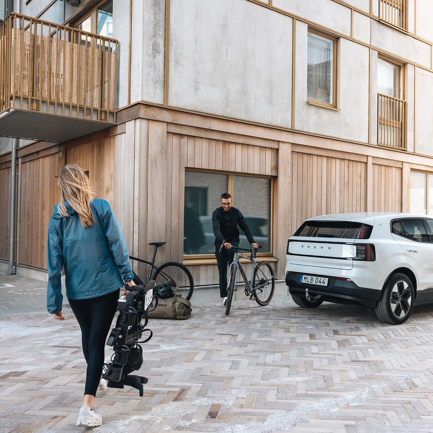 Thule Outpace Fahrradträger Black, 2 Bikes