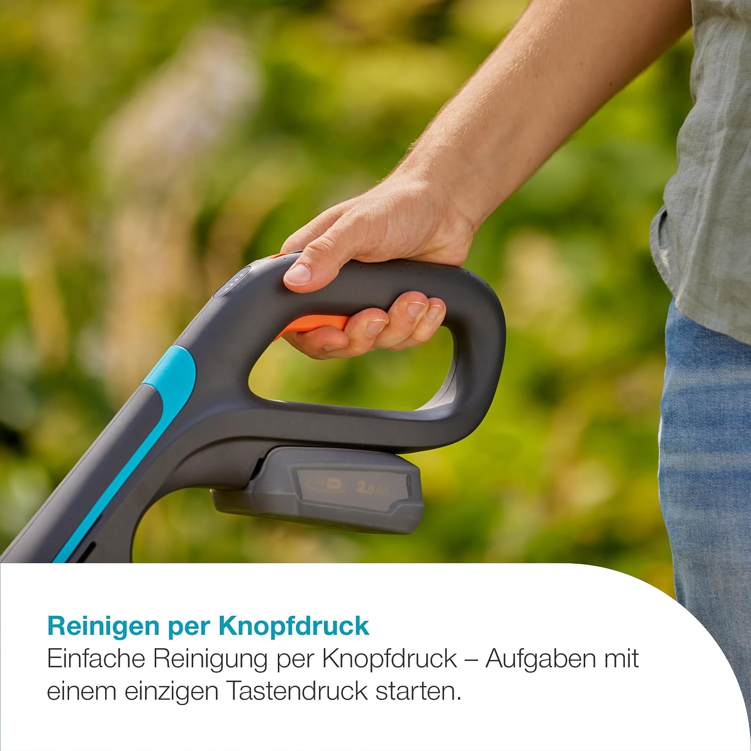 Gardena Akku-Multi-Reiniger AquaBrush Universal 04/18V P4A solo: Außenreinigung, Universelle Flächenreinigung, Bürstenprofil, Bedienung per Knopfdruck, Kabellos (14842-55)