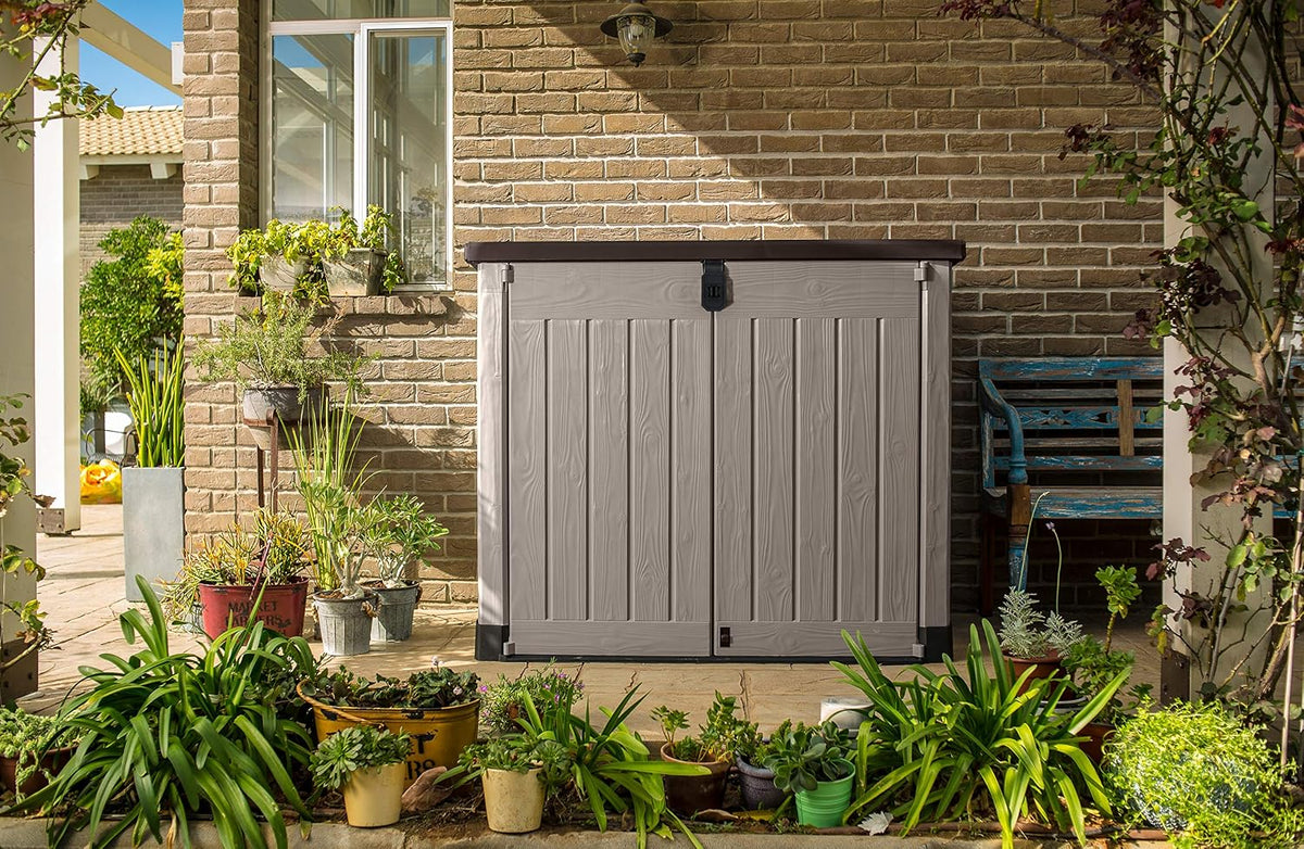 Keter Store it Out Pro Mülltonnenbox mit Gasdruckfeder, wetterfest, abschließbar, beige, 1.200 L, 145,5 x 82 x 123cm, passend für 2x240l Abfalltonnen