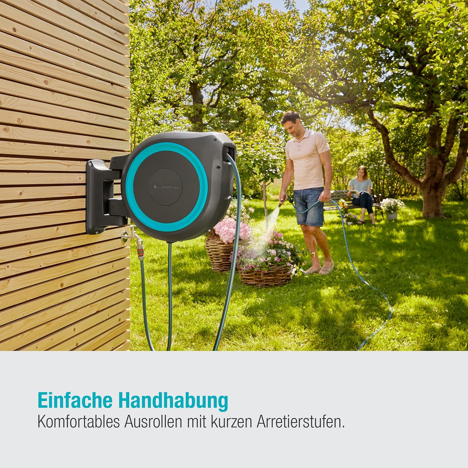 Gardena Wand-Schlauchbox Rollup XL (türkis) 35 m: flexible Bewässerung für große Gärten, Schwenkbare Schlauchbox, inkl. 35 m Gardena Qualitätsschlauch und Montagehilfe (18630-20), Black