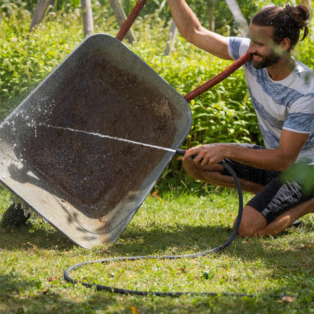Gardena Haus- & Gartenautomat 4600 Silent Pumpen: Automatisierte Bewässerung und Hauswasserversorgung, 25% weniger Stromverbrauch*, Silent Technologie (09070-20)