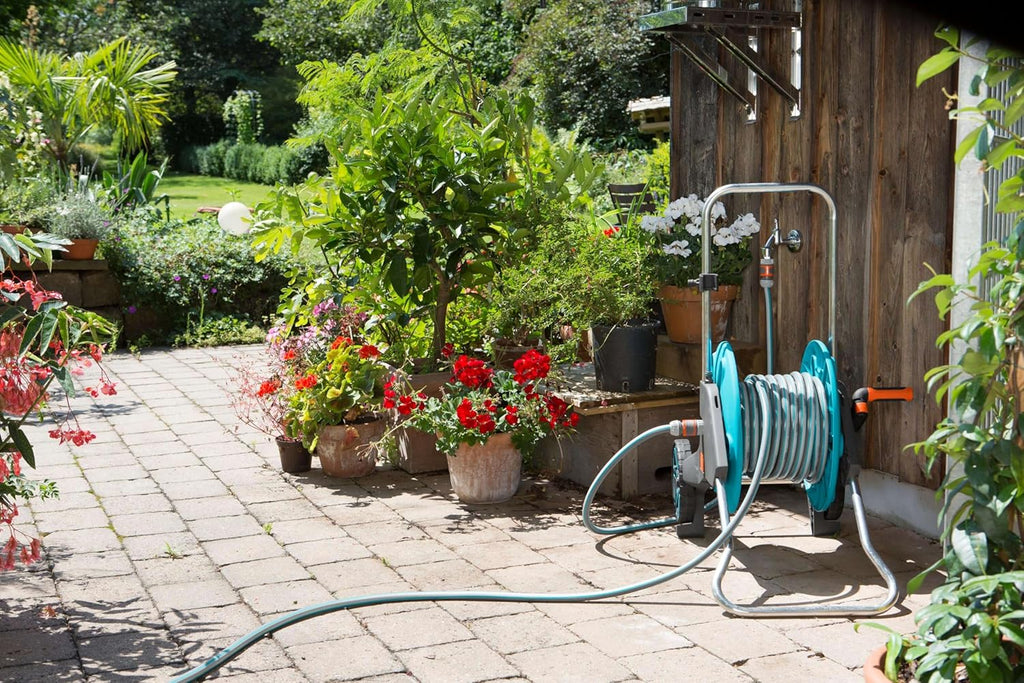 Gardena Classic Schlauch 19 mm (3/4 Zoll), 50 m: Universeller Gartenschlauch aus robustem Kreuzgewebe, 22 bar Berstdruck, UV-beständig, ohne Systemteile, 12 Jahre Garantie, verpackt (18025-20)