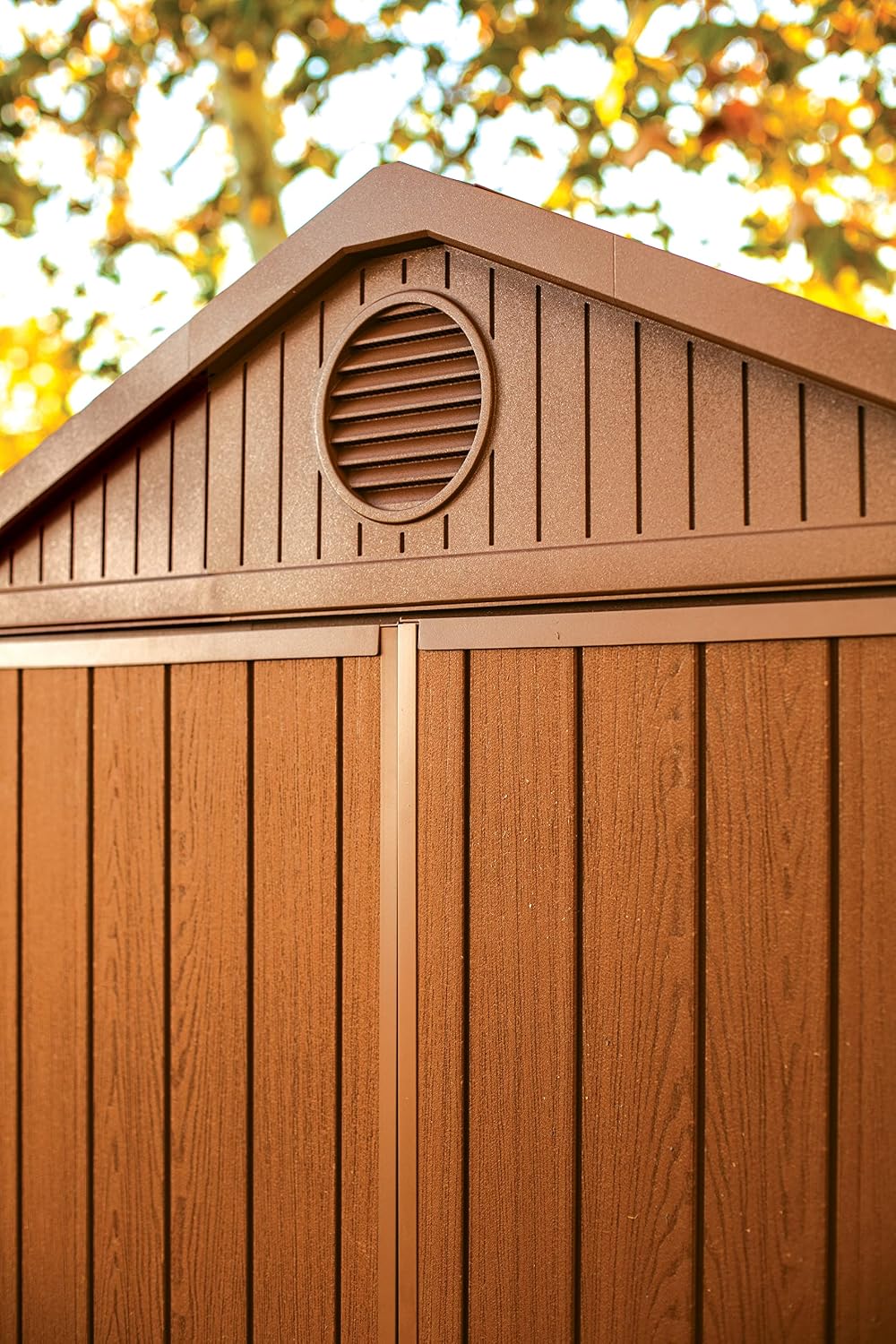 Keter Gerätehaus Darwin 6x6, Braun, Außenmaße 190x183x221cm, wartungsfrei, wetterfest, wasserdicht, mit Unterboden