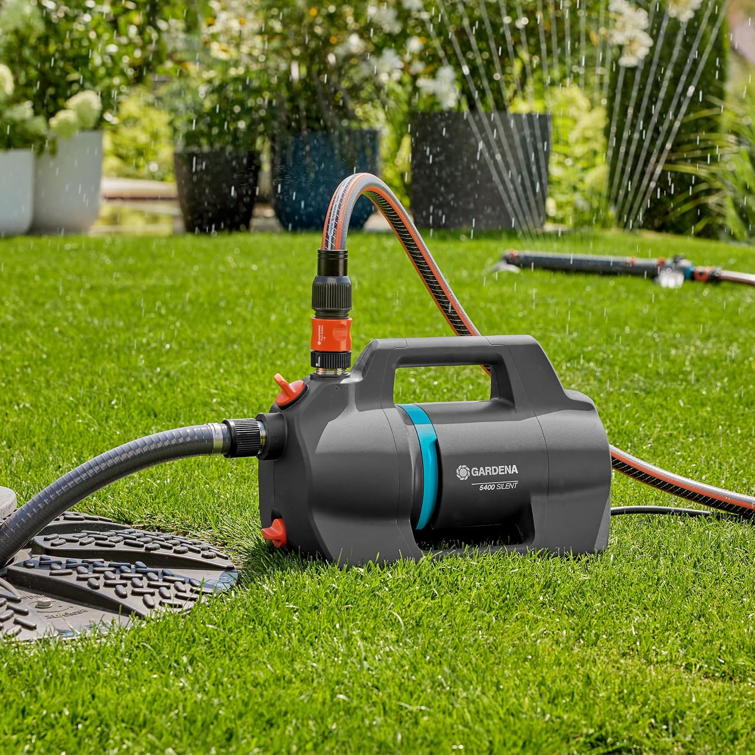 Gardena Gartenpumpe 5400 Silent Pumpen: 26% mehr Wasserdurchfluss bei gleichem Energieverbrauch im Vergleich zum Vorgänger-Modell*, Leise im Betrieb (09086-20)