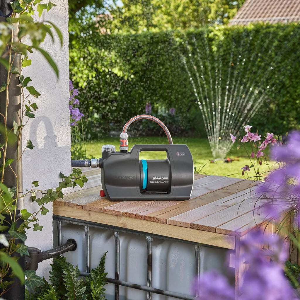 Gardena Haus- & Gartenautomat 5000 SilentComfort Pumpen: App-Steuerung*, 36% weniger Stromverbrauch**, Silent Technologie, Regen- und UV-geschütztes Gehäuse (09072-20)