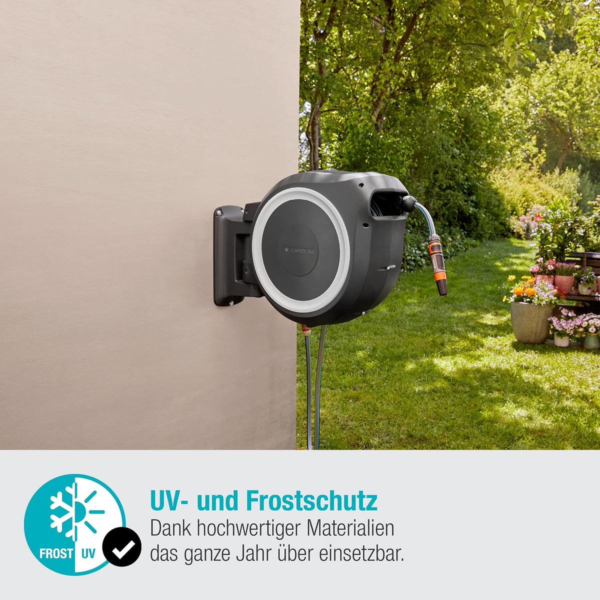 Gardena Wand-Schlauchbox RollUp M/L (weiß) 25 m: flexible Bewässerung für mittelgroße bis große Gärten, Schwenkbare Schlauchbox, inkl. 25 m Gardena Qualitätschlauch und Montagehilfe (18622-20)