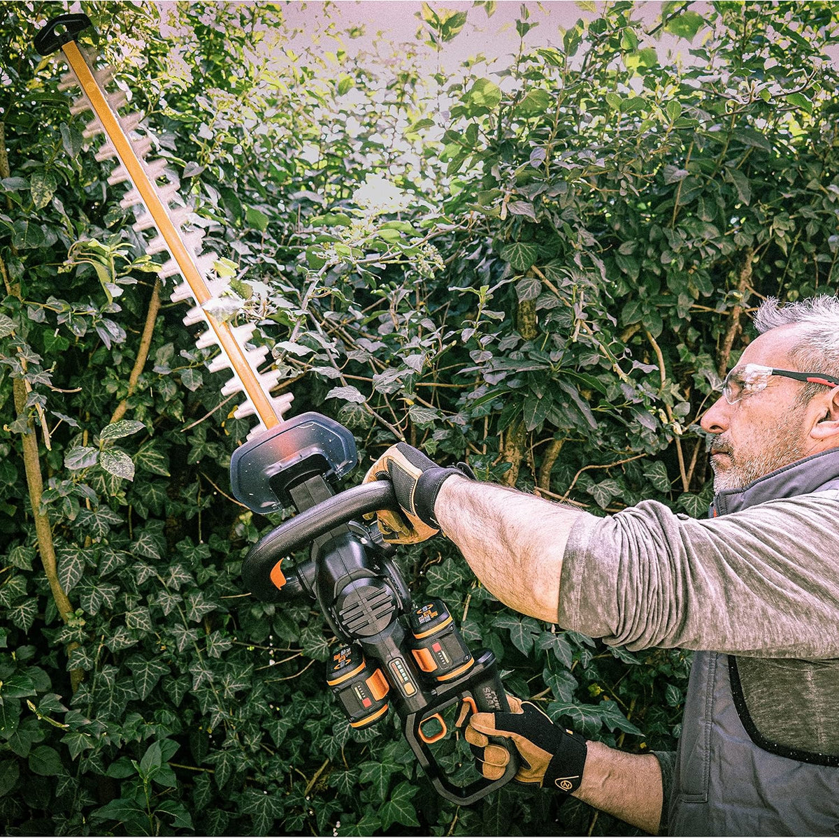 WORX WG286E Profi Akku Heckenschere 40V, inkl. 2X 2Ah Akku & Dual-Ladegerät